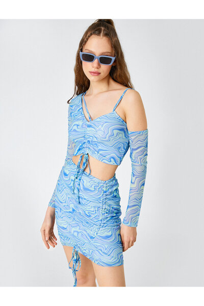 Koton Tričko Crop s dlouhým rukávem Detailní okénko vpředu se stahovací šňůrkou Geometrický vzor