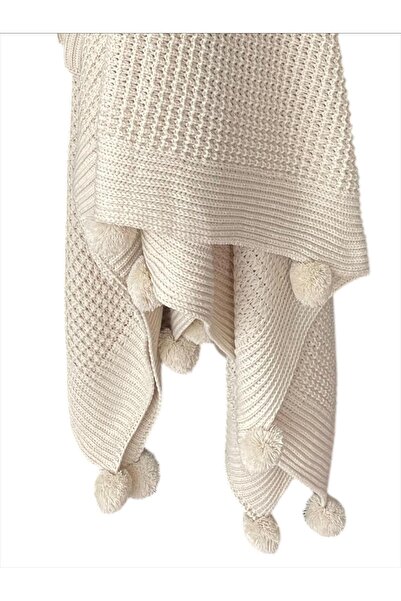 Capital Home Pompom Knitted Blanket