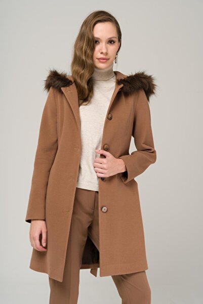 Olcay Chlupatý kabát s kapucí TABA 3986