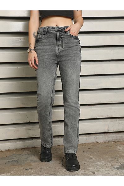 High Star By Styli High Rise Slim Fit Faded Jeans