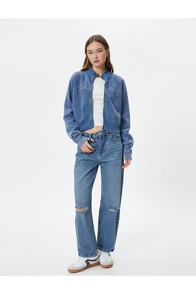 Koton Crop Zippered Sweatshirt Stand Collar Pale Effect Applique Detailed Comfortable Fit