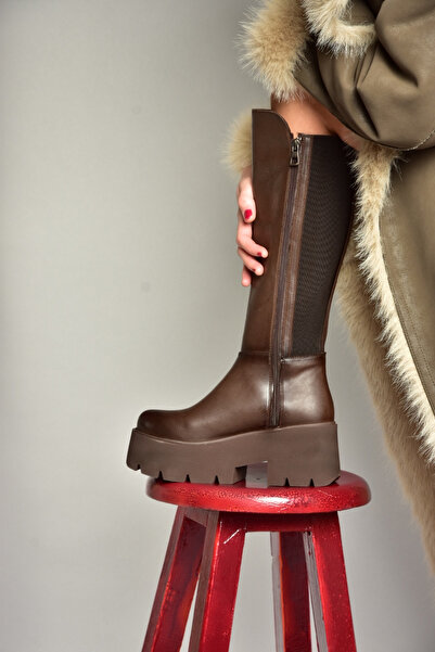 Fox Shoes Ρ 820060709   Γυναικείες μπότες καφέ χοντρή σόλα με λεπτομέρεια από...