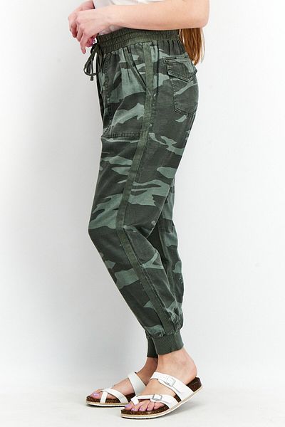 Splendid Women Regular Leg Camo Pants, Olive