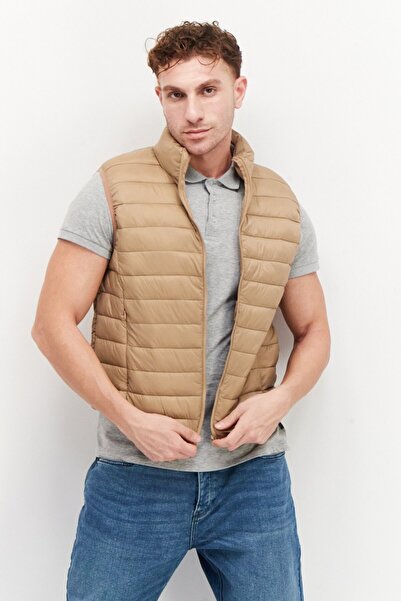 French Connection جاكيت رجالي سادة بسحاب كامل، بني