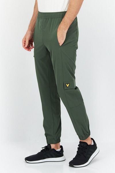 Lyle & Scott Men Printed Cargo Jogger Pants, Olive