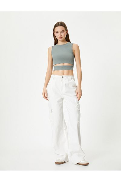 Koton Window Detailed Short Athlete Slim Fit Crew Neck