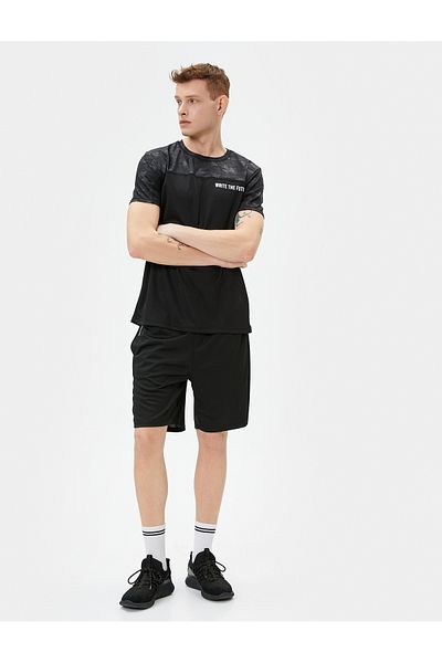 Koton Sport T-Shirt Camouflage Detailliert Slogan Gedruckt Kurzarm