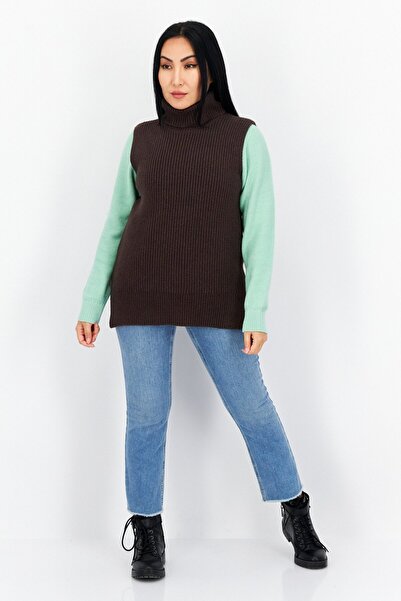 comma Women Mock Neck Sleeveless Textured Sweater, Brown