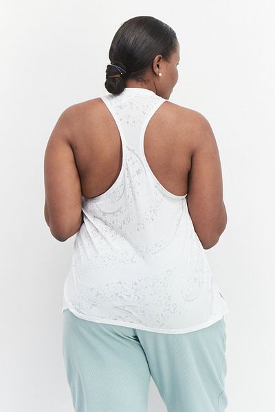 Reebok Women Plus Sportswear Fit Sleeveless Training Tank Top, White