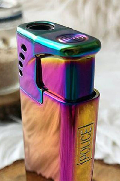 Police Kişiye Özel İsimli ve Kutulu Gazlı Rüzgara Dayanıklı Police Çakmak Hello Kitty Baskılı