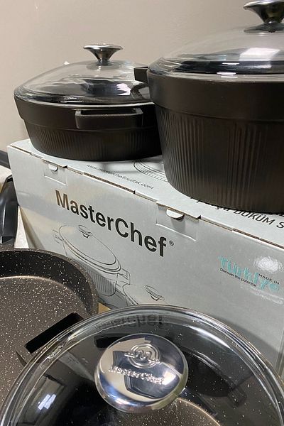 Masterchef 7 Piece Cast Upright Ear Cookware Set - Durable Fireproof and Non-Stick