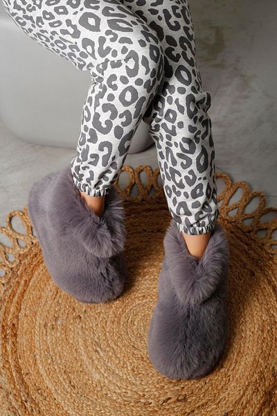 Beyond Smoked Bumble Women's Slippers - Ultra Light, Fur Inside, 4cm Bynd03