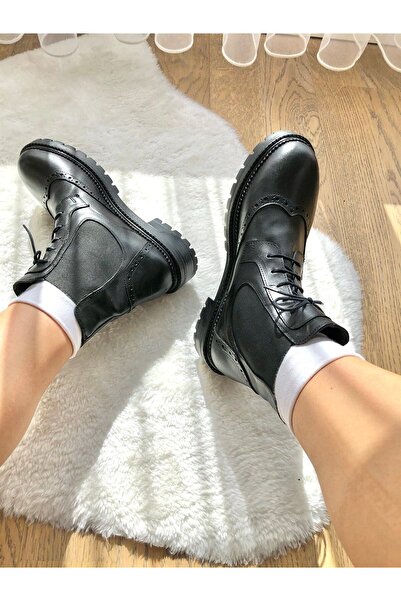 LA PASSION SİYAH DERİ BAĞCIKLI YARIM BOT