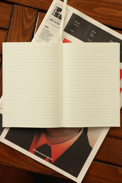 Victoria's Journals Reîncărcare pentru notebook A5 Ivory, 128 de coli, cu buzunare și blocare