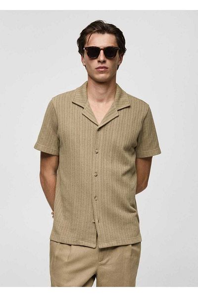 MANGO Man Regular Cut Strickhemd