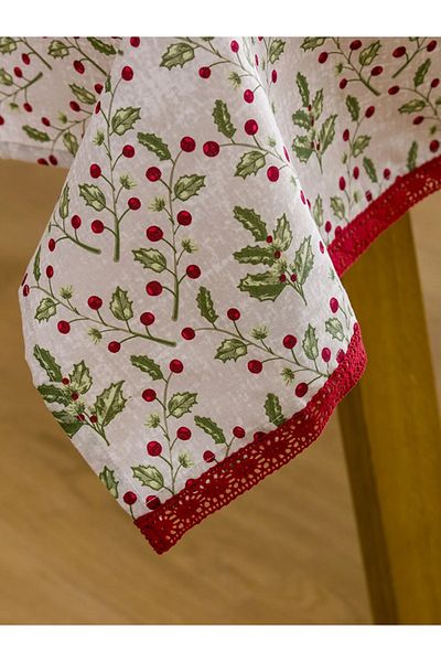 LC Waikiki Home Mixed Christmas Themed Tablecloth 150X220 cm