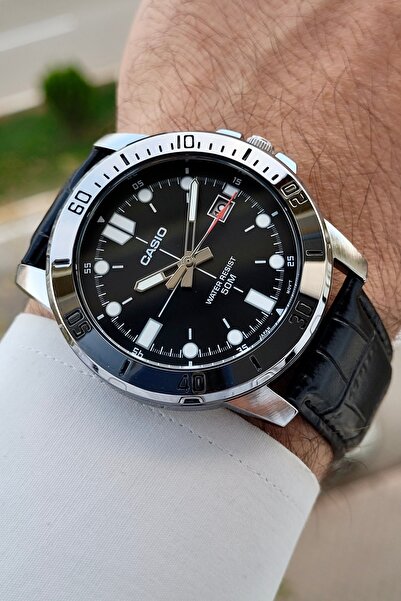 Casio Case Metalic Cord Black Color Men's Wristwatch