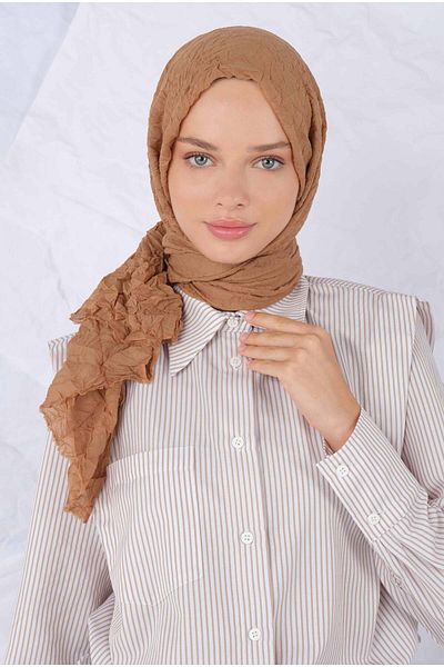 HEQA شال مطوي بلون السلمون