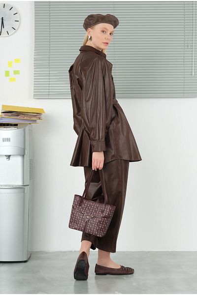 HEQA Leather Belted Suit Brown