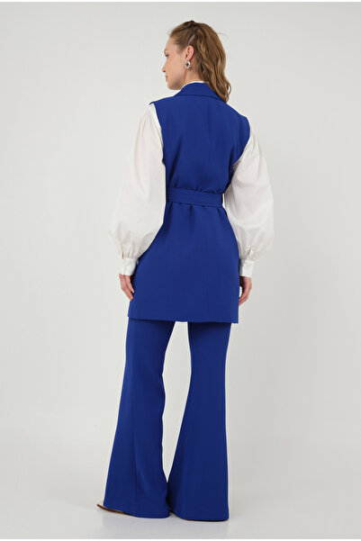 HEQA Жилет з поясом Saks