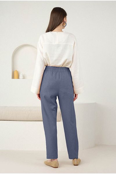 HEQA Pantaloni morcovi de in albastru - blugi tăiați