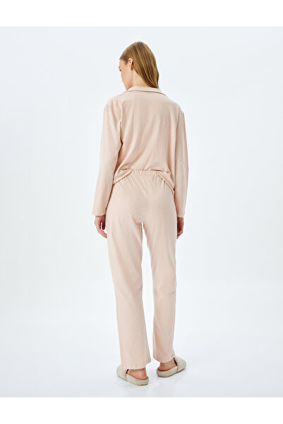 Koton Gömlek Yaka Düğmeli Puantiye Desenli Pijama Takımı