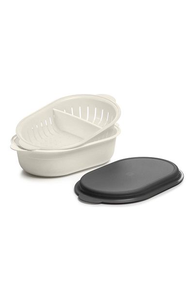 Tupperware Oval Serving Plate 2.5 Liter Stylish and Practical Presentation Container with Lid