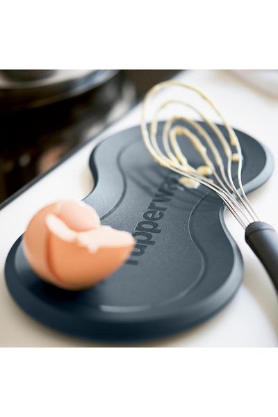 Tupperware Οριζόντιο μαύρο κουτάλι πάγκου - Πρακτικό και κομψό σχέδιο