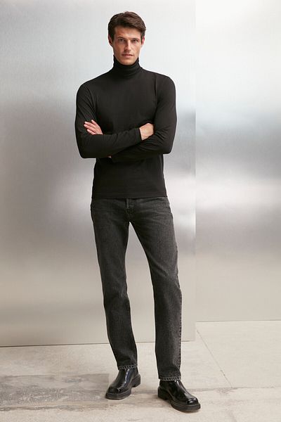 GRIMELANGE Trıer Men's Body Hugging Turtleneck Turtleneck Thick Structured Flexible Fabric Black Body