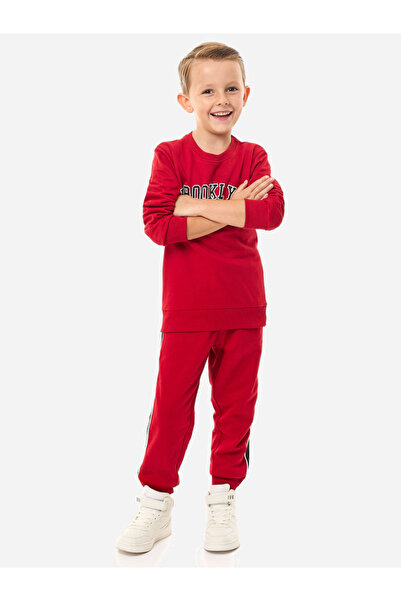 Victor and Jane By Styli Slogan Print Round Neck Sweatshirt & Joggers Set