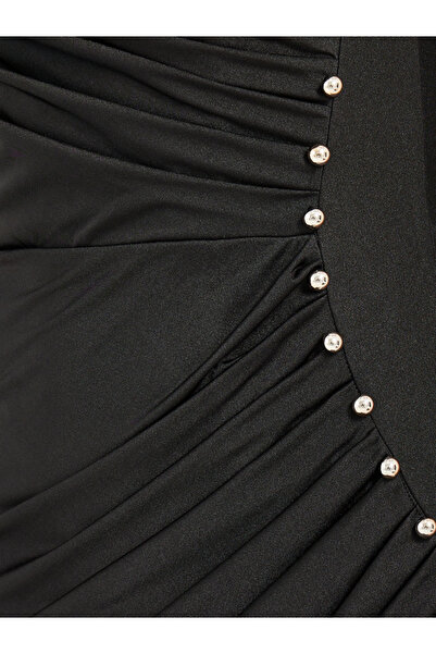 Styli Pleated Bodycon Midi Dress with Button Accent