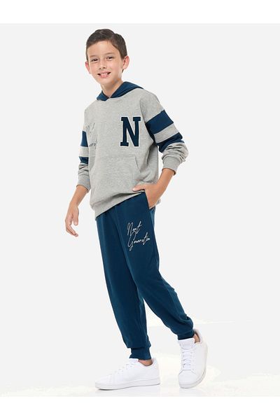 Victor and Jane By Styli Slogan Print Regular Fit Hoodie and Joggers Set