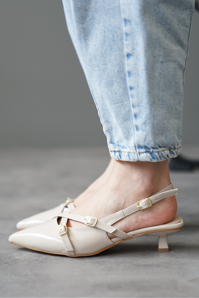 Lizzu Üç Tokalı Kadın Kısa Topuklu Ayakkabı Seeroi Bej