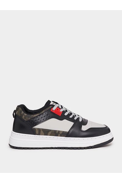 Styli Color Block Camo Print Lace Up Sneakers