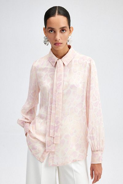 Touché Privé PEARL BUTTON DETAILED CHIFFON SHIRT