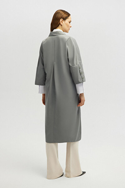 Touché Privé Japoński trencz zapinany na guziki na rękawach