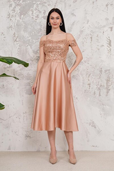 Livanomi Düşük Kol Gold Midi Boy Abiye Elbise