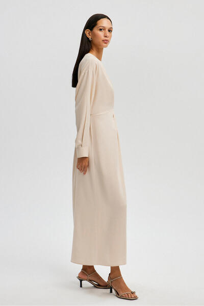 Touché Privé Φόρεμα βισκόζης - Λεπτομέρεια με κουμπί