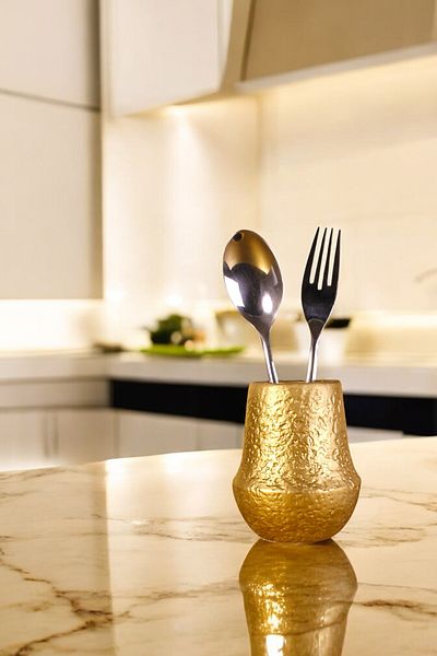 Evene Decorative Upright Spoon Holder - Countertop and Gold Color Cylinder Model 15