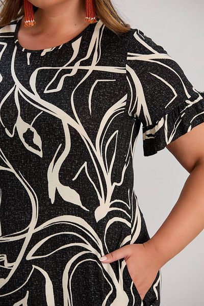 Hermevsim Dora Plus Size - Μαύρο φόρεμα με μοτίβο βολάν