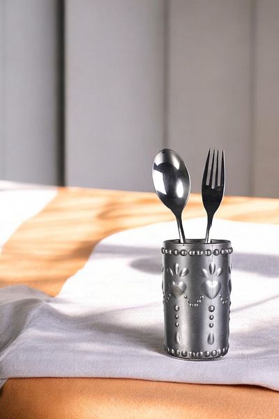 Evene Decorative Silver Tumbled Cylinder Cutlery Holder - Counter Top, Upright Model 10