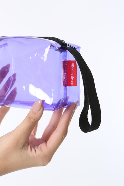 Baghashtag Mini Kare Makyaj Çantası Cosmetic Bag Mockup