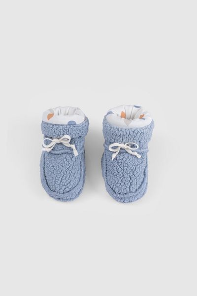 Little Gusto Wellsoft Blue Baby Booties