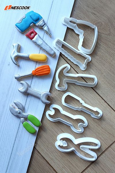 nescook 6-Piece Hammer Pliers Drill Screwdriver Wrench Saw Cookie And Sugar Dough Mold / Cutter
