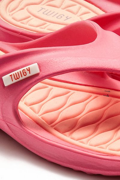 Twigy Pink Juhu Children's Slippers - Flip Flops, 28/35