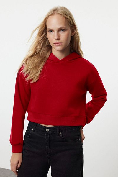 Trendyol Collection Red Thick Fleece Inside Hooded Relaxed Cut Crop Basic Knitted Sweatshirt TWOAW24SW00105