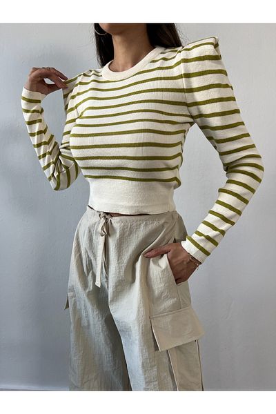 Edit by Trendyol Ecru Wadded Detailed Striped Regular Knitwear Sweter Tedaw25Kz00058