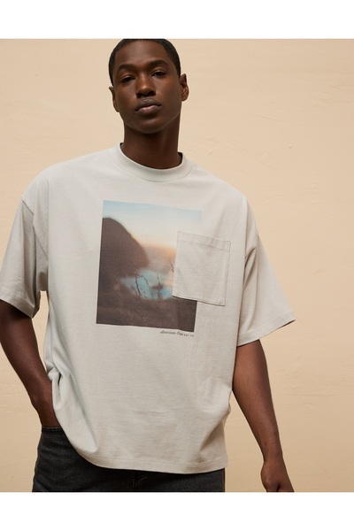 AMERICAN EAGLE AE Oversized Photo Graphic T-Shirt