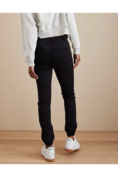 AMERICAN EAGLE AE Next Level High-Waisted Jegging Jogger