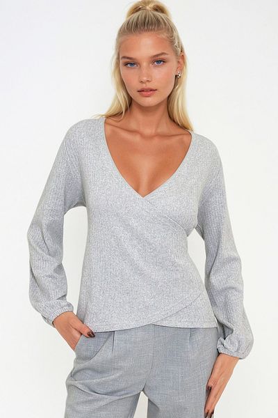 Trend Alaçatı Stili Women's Gray Double Breasted Collar Elastic Sleeve Blouse Alc-X12929